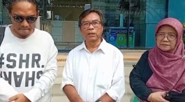 Tim Kuasa hukum dari YNN LawFirm, Yohan, SH dan Ir. Irna Rudiana, SH, MH, Msi saat dampingi Ageng Suseno