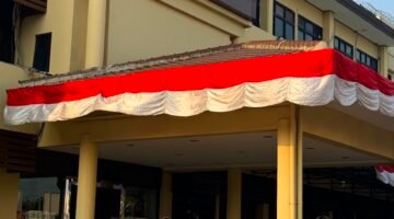 Semarak HUT Polwan ke-78, Polwan Polres Priok Gelar Bakti Kebersihan dan Anjangsana Purnawirawan
