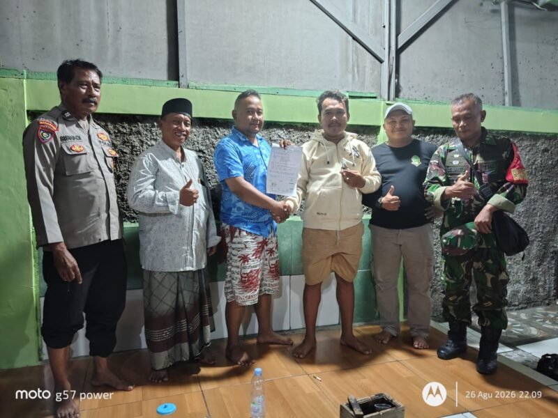 Kegiatan Komunikasi Sosial atau Komsos kepada warga Rt.004/Rw.004 Cluster Raudhatul Jannah, Rabu (27/08/2026).