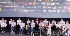 Pesan Menusuk Hati Fanny Kondoh untuk Mendiang Suami Usai Nonton, Bikin Gala Premiere ‘Baby Udon’ di Jakarta Banjir Air Mata