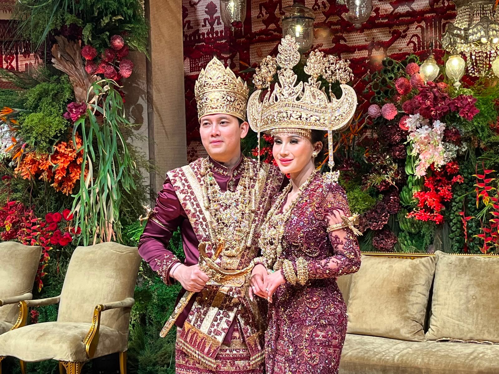 Pernikahan Rizky Irmansyah dan Chika Yenalovy Dihadiri Sejumlah Pejabat dan Artis