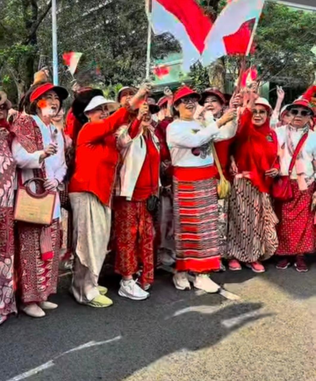 KOWANI Dorong Kain Nusantara Jadi Kekuatan Budaya, Ekonomi Perempuan, dan Warisan Peradaban