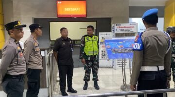 Patroli Gabungan TNI-Polri, Stakeholder di Kawasan Pelabuhan Tanjung Priok, Jaga Kamtibmas Tetap Aman dan Kondusif