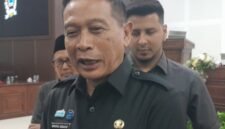 POTRET - Wali Kota Malang, Wahyu Hidayat membantah adanya isu program MBG dihentikan di daerahnya. (Foto: Suara Realitas).