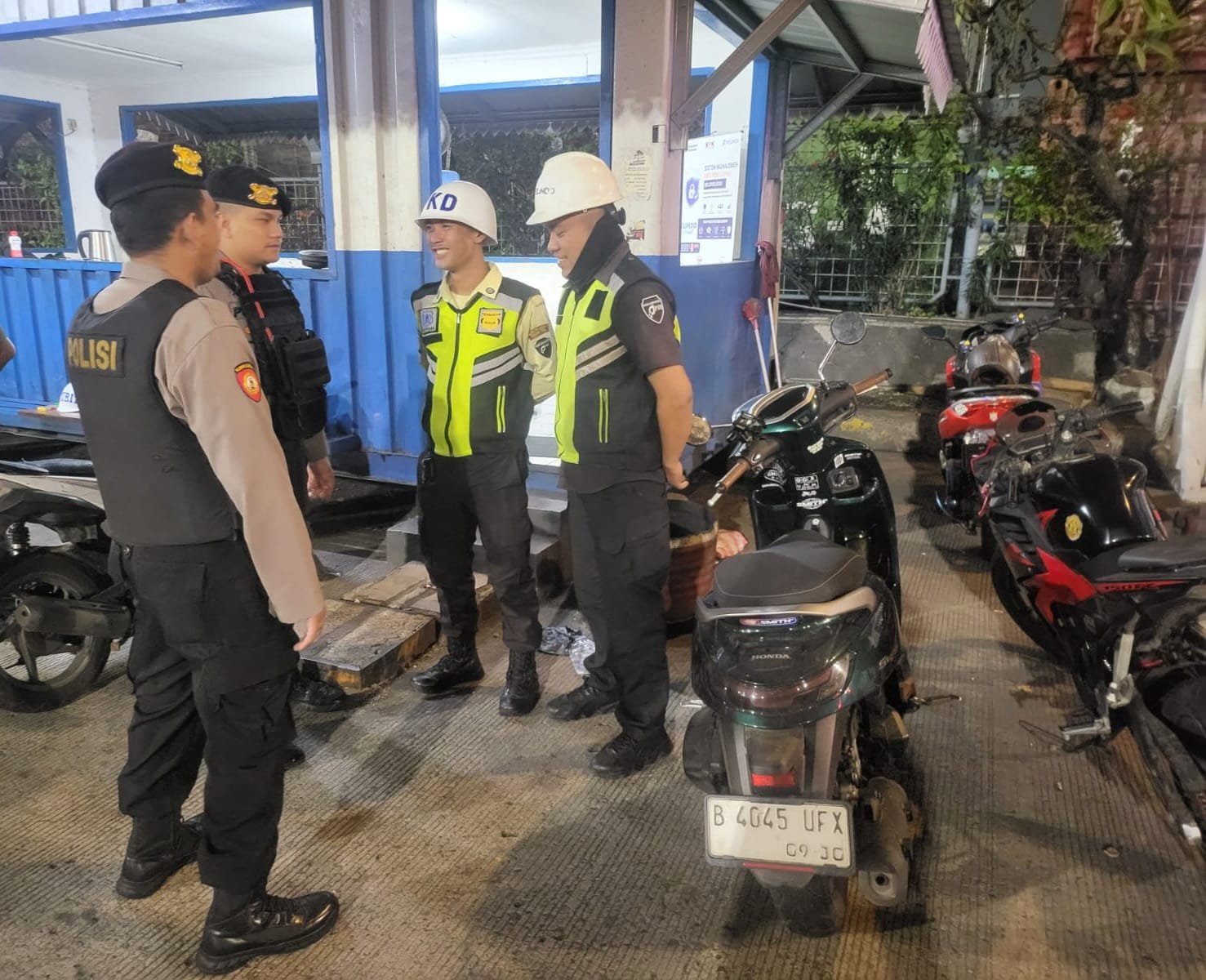Patroli Jaga Jakarta, Polres Pelabuhan Tanjung Priok Perkuat Antisipasi Gangguan Kamtibmas di Kawasan Pelabuhan