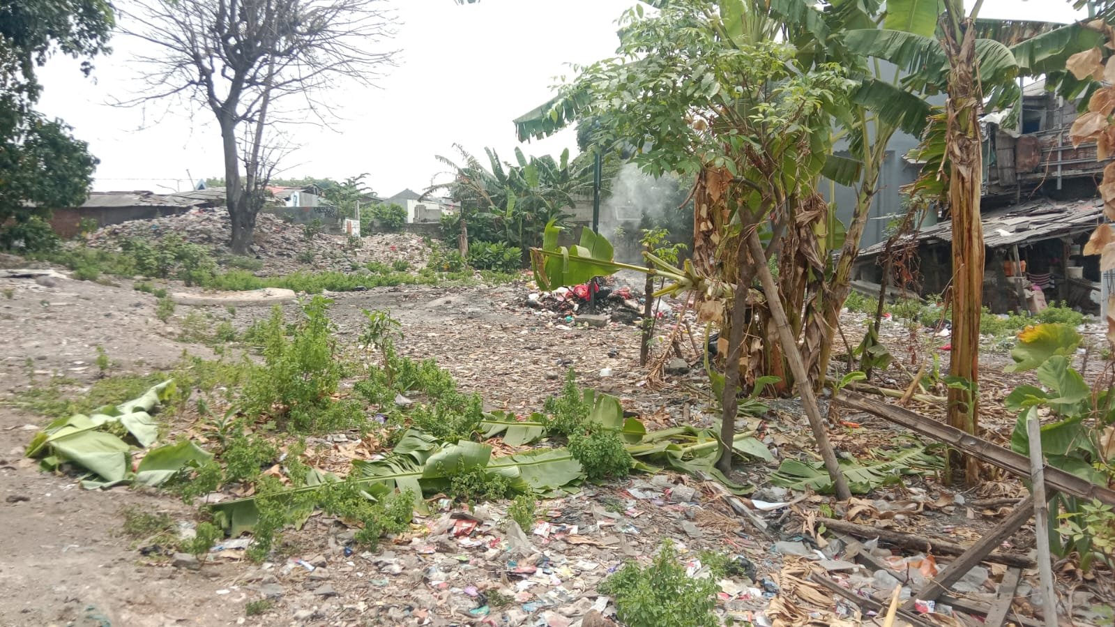 Area Pembangunan di Taman Pemancingan Disorot, Sampah dan Keselamatan Kerja Jadi Perhatian