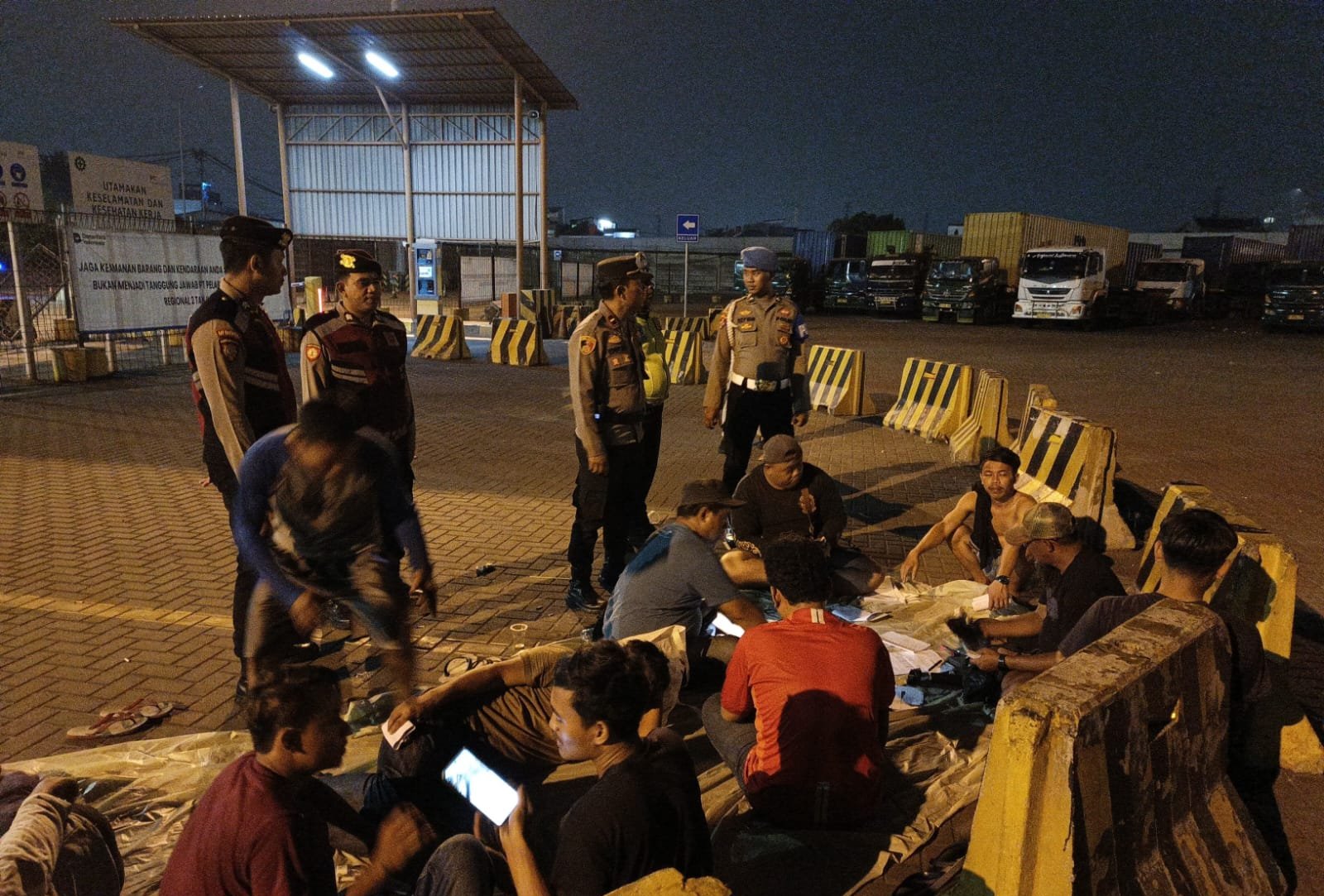 Patroli Perintis Presisi Polres Pelabuhan Tanjung Priok Intensifkan Pengamanan, Antisipasi Kejahatan Jalanan dan Tawuran