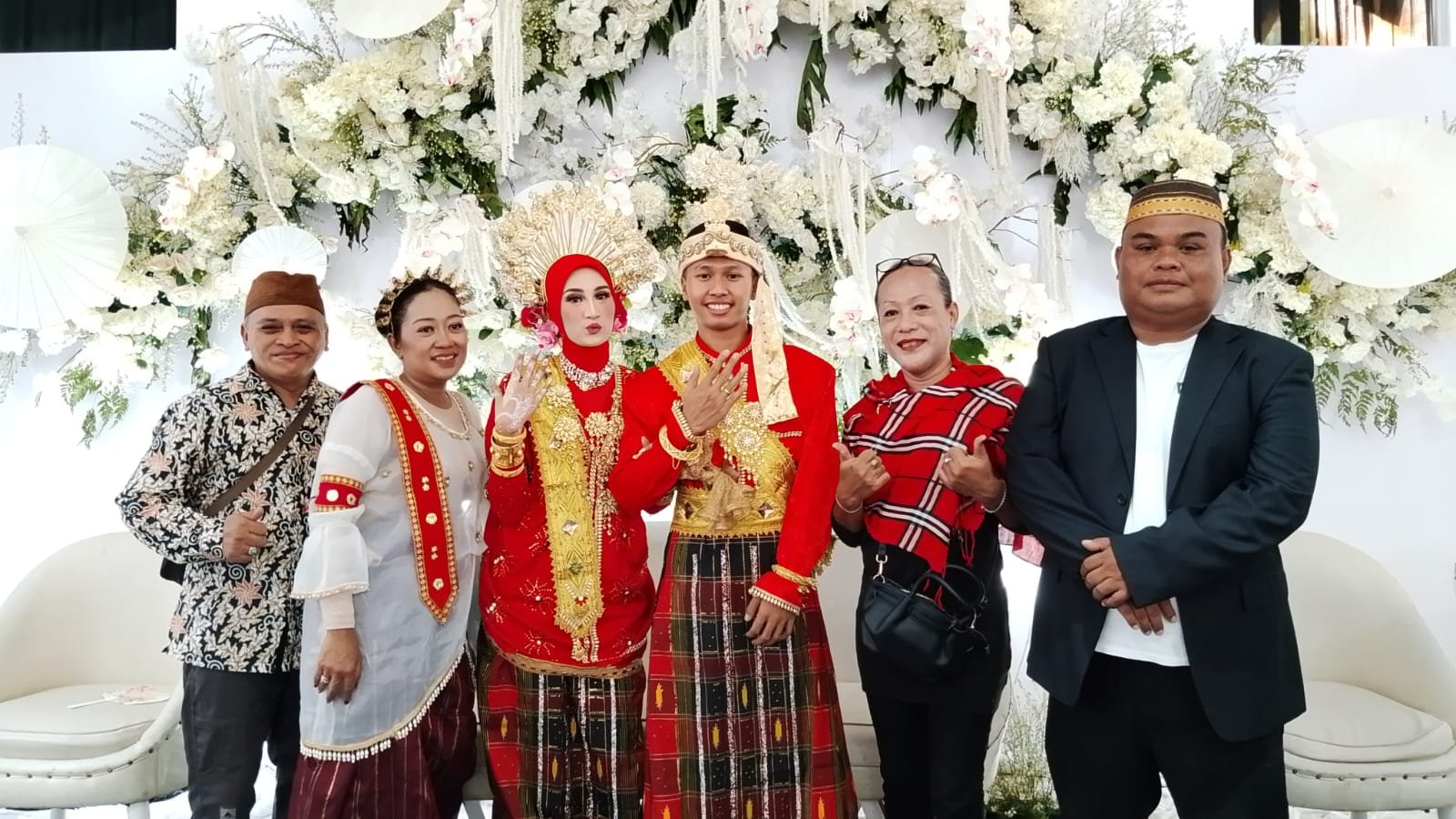 Farisha Puteri Nandita dan Edwin Hermawan Mengikat Janji Suci Pernikahan