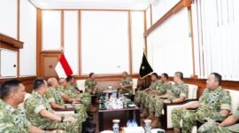 Pangkogabwilhan II Marsekal Madya TNI Muzafar, S.Sos., M.M., bersama Pejabat Utama Kogabwilhan II melaksanakan kunjungan kerja ke Markas Kodam VI/Mulawarman