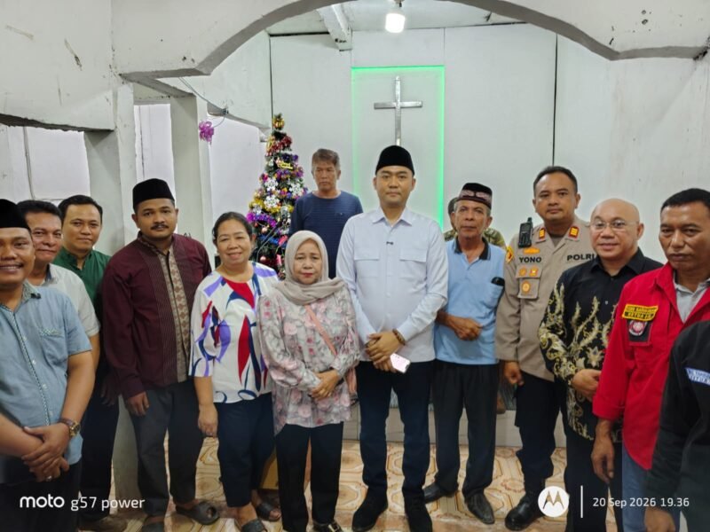 Staf Khusus Menteri Agama, Gugun Gumilar, turun langsung ke lokasi pada Minggu (20/9/2026) untuk menggelar dialog bersama lurah, camat, aparat keamanan, tokoh masyarakat, dan para pendeta.