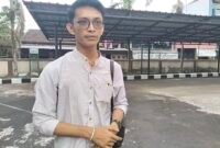 Foto: Usep Rinaldi, Ketua Umum Lembaga Bantuan Hukum Pendekar Kawah Galunggung Indonesia (LBH PKGI) saat memberikan pernyataannya kepada wartawan, Jumat (4/9/2026). (Ade RH - Suararealitas). 