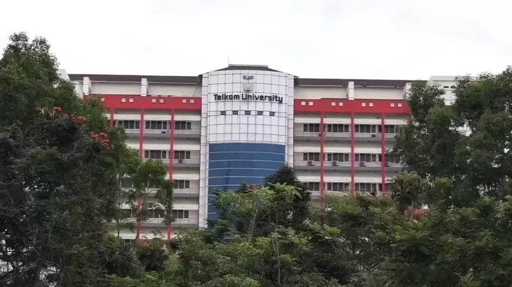 Tegas Tangani Bullying, Telkom University DO Satu Mahasiswa dan Skorsing Pelaku Lain