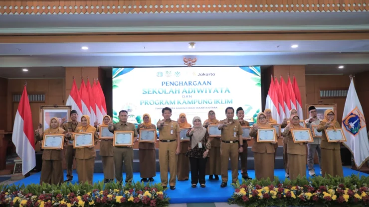 48 Sekolah dan 19 RW di Jakarta Utara Terima Apresiasi Peduli Lingkungan dan Perubahan Iklim