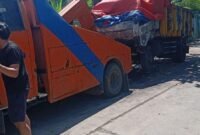 armada truk sampah milik Dinas Lingkungan Hidup dan Kebersihan (DLHK) Kota Tangerang dengan nomor plat B 9133 COQ terbakar pada Bulan Mei lalu.