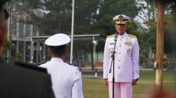 Laksda TNI Isswarto memimpin langsung Upacara Peringatan Hari Kesaktian Pancasila tahun 2026 yang digelar di lapangan Makogabwilhan II.