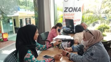 Pelayanan Loket ATR/BPN Jakarta Utara Berikan Arahan dan Informasi kepada Pemohon