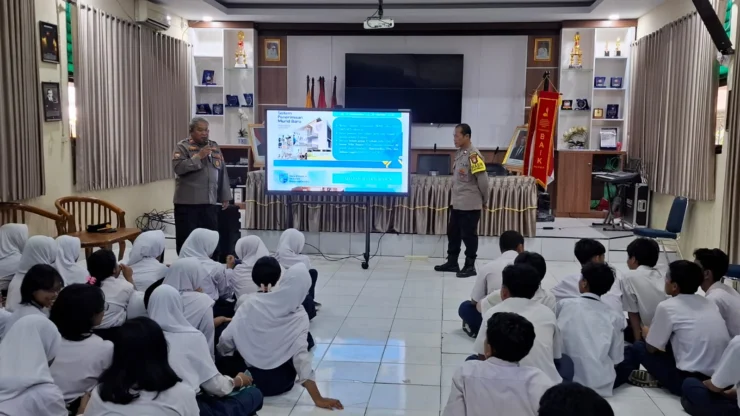 Polsek Kawasan Sunda Kelapa Polres Priok, Sosialisasikan SPMB SMA Kemala Taruna Bhayangkara, Dorong Siswa Berprestasi Raih Pendidikan Berkualitas