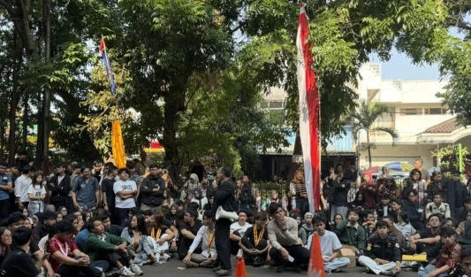 Dugaan Pelecehan Seksual terhadap 13 Mahasiswi Unpas, DPR Desak Usut Tuntas!