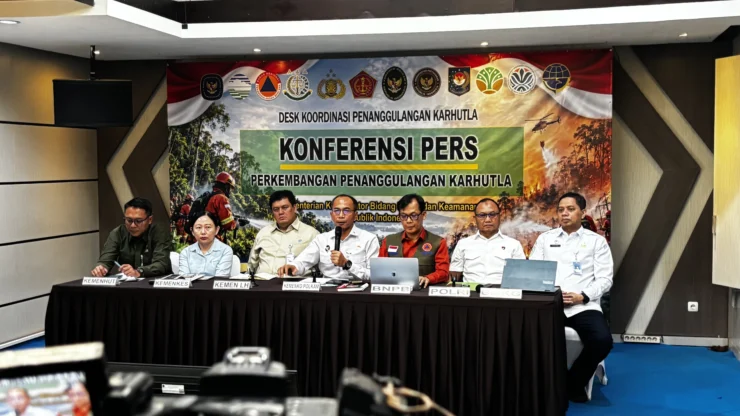 Kemenko Polkam Perkuat Pengerahan Personel untuk Percepat Pemadaman Karhutla