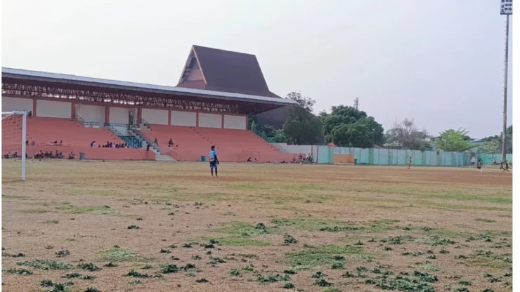 Ironi! Lapangan Cendrawasih Gersang dan Berdebu, Pengelola Akui Tak Ada Anggaran Perawatan